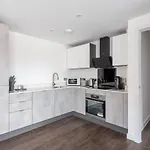 Stayzeni, Ouse Court Modern 2 Bed Lejlighed