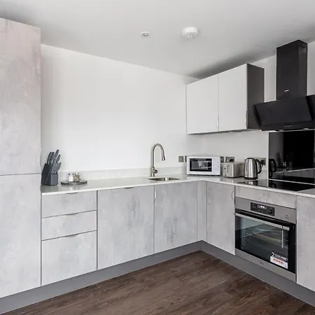 Stayzeni, Ouse Court Modern 2 Bed