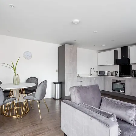 Lejlighed Stayzeni, Ouse Court Modern 2 Bed