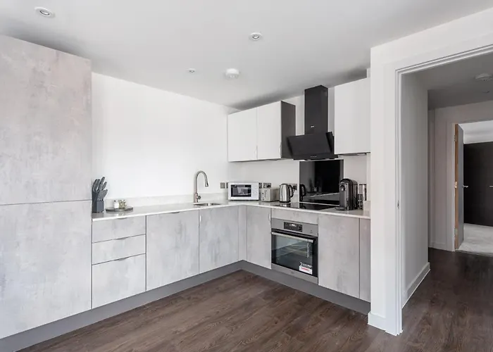 Stayzeni, Ouse Court Modern 2 Bed Appartamento